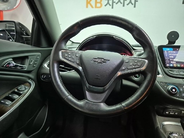 6081001447R9.jpg
