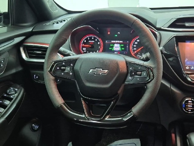 6071002286R8.jpg