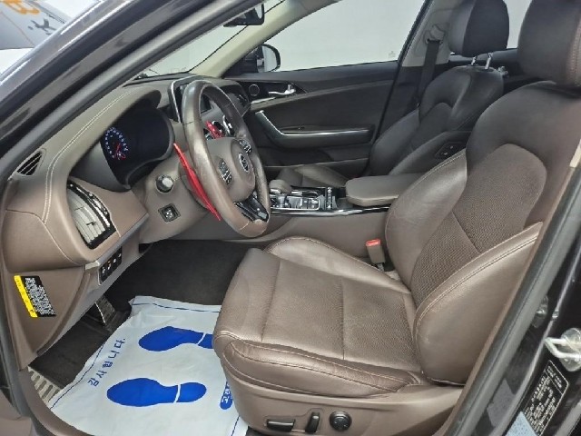 6061501743R11.jpg