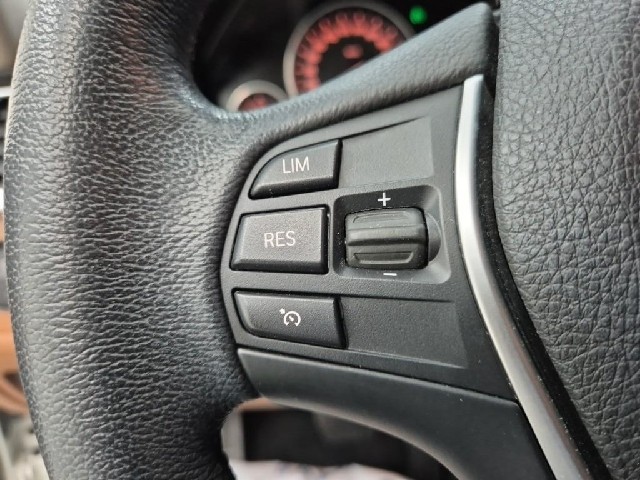 6081001811R16.jpg