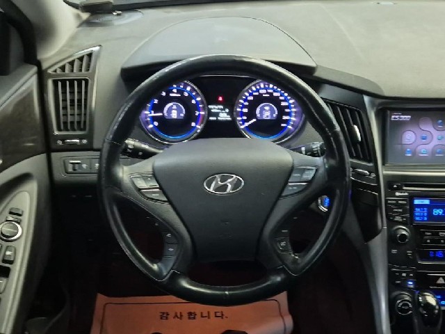6081501678R9.jpg