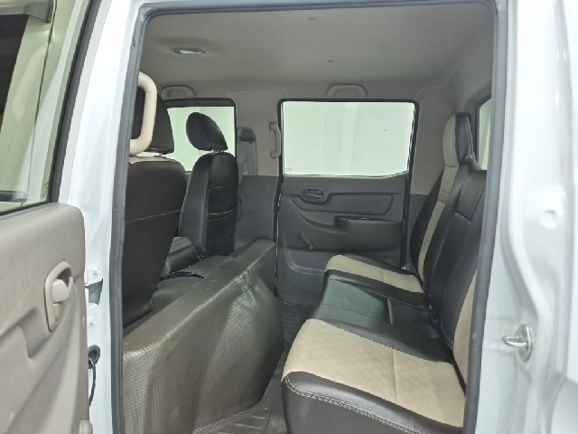 6081001925R11.jpg