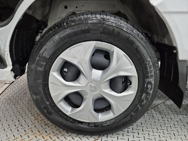 6081001925R18.jpg