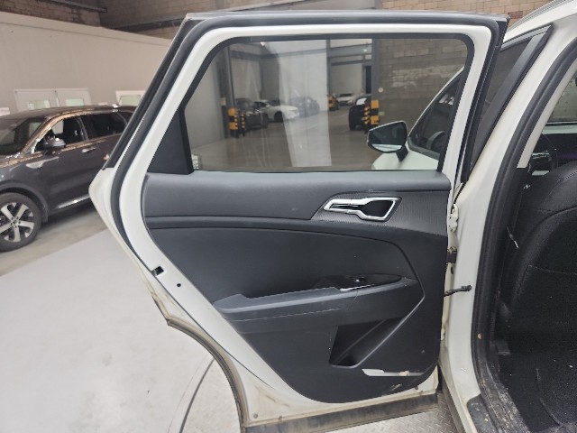 lotterental_094050615_4eVJq_8.jpg