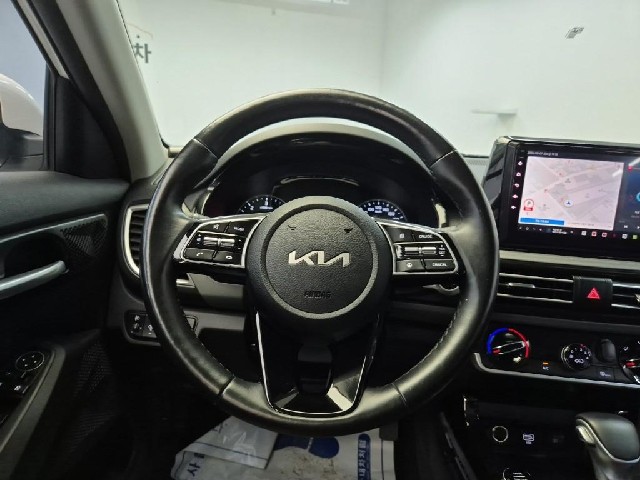 6071502368R9.jpg