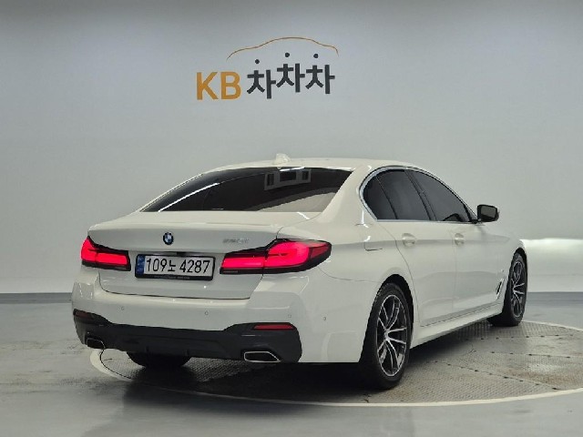 6081500788R3.jpg