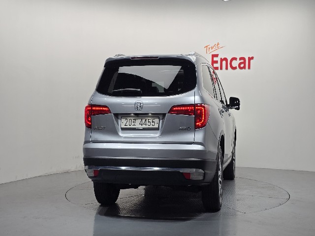 12f4e175e2c101ee54830ad19eb13900.jpeg