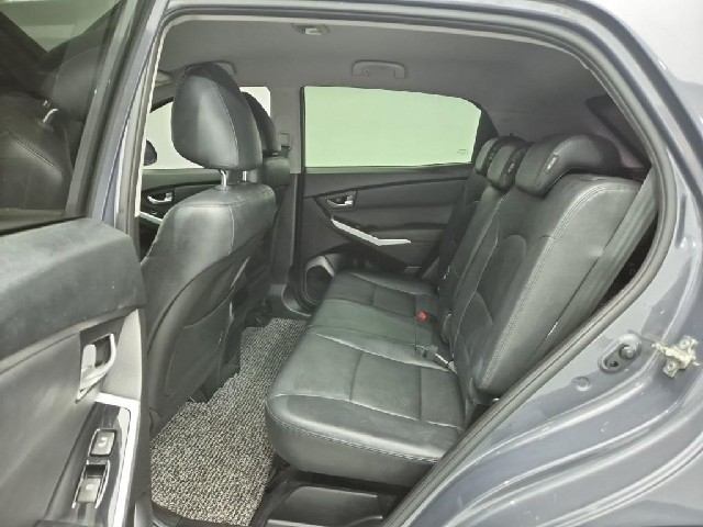 6081002167R12.jpg