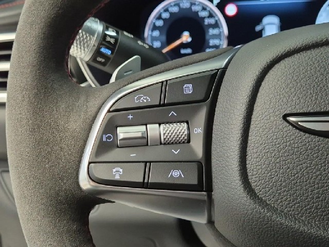 6081500226R15.jpg