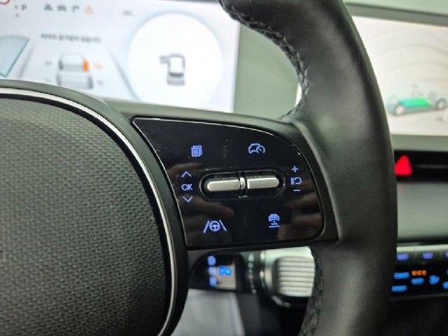 6081001517R15.jpg