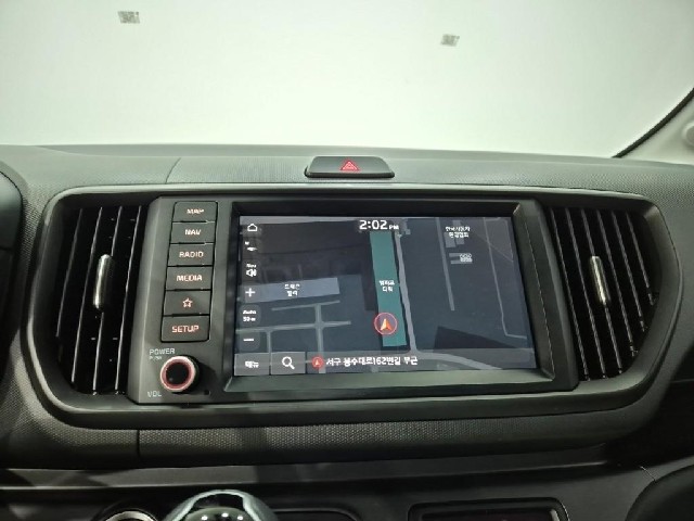 6091000540R13.jpg