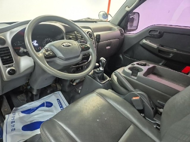 6081501955R6.jpg