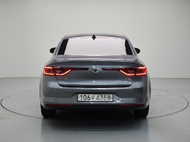 a70ea2259ddcfe4b6df9c11dff11a5ee.jpeg