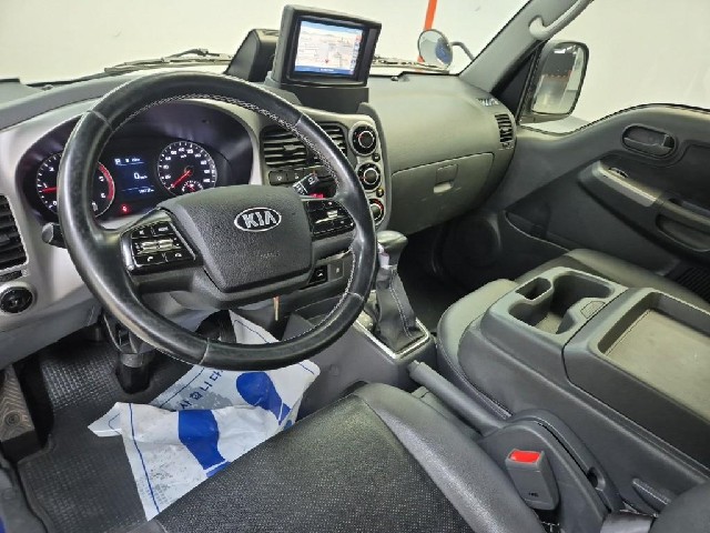 6081501915R6.jpg