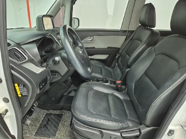 6081002455R11.jpg