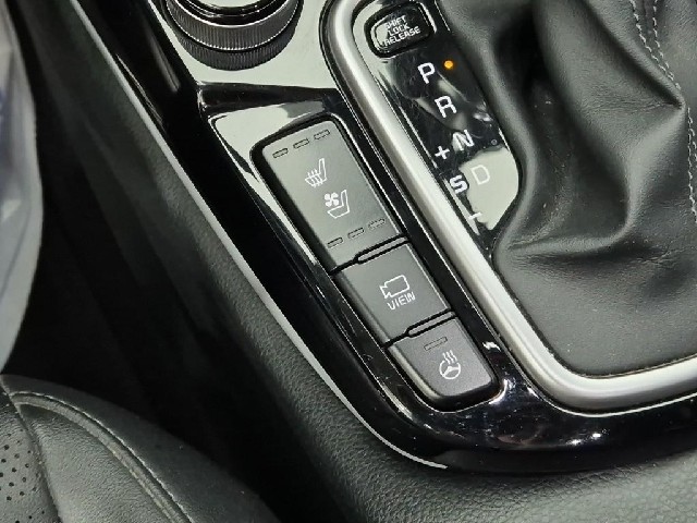 6091000684R18.jpg