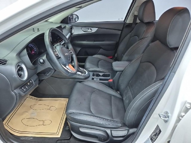 6091000085R11.jpg