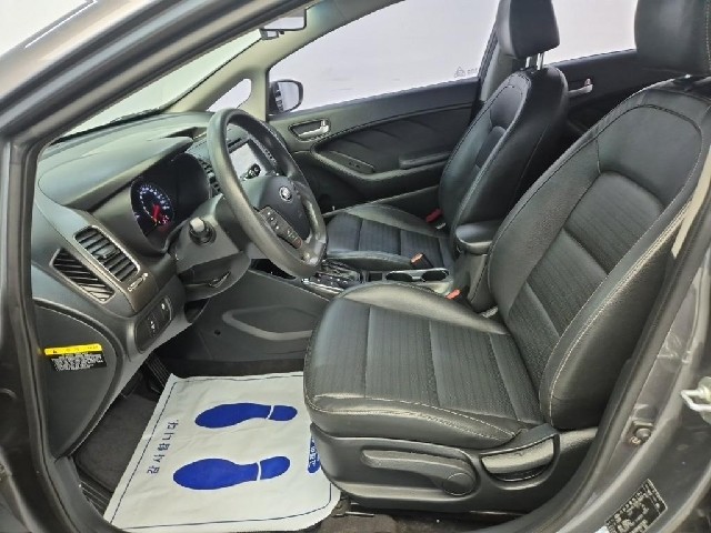 6081501636R11.jpg