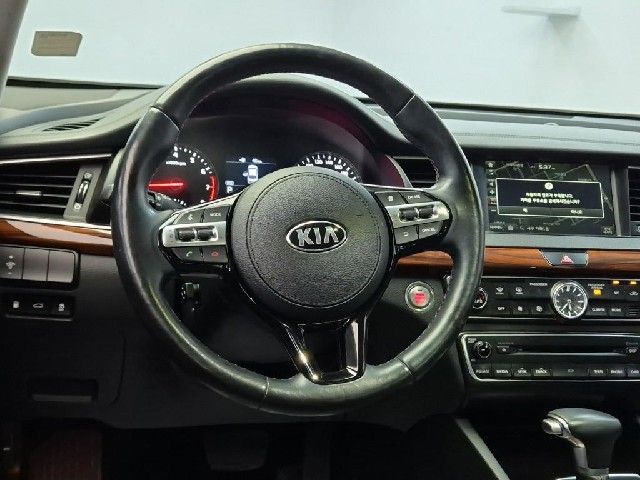 6081002409R9.jpg