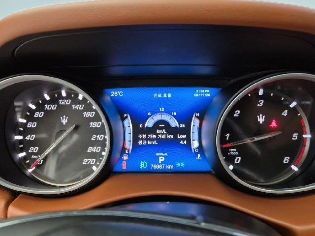6081500057R6.jpg