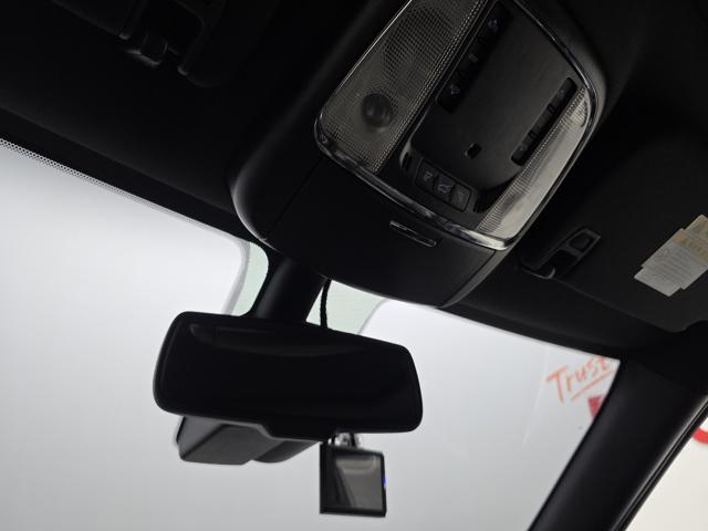 c74602278a12a3f8a8187e7e00f79427.jpeg