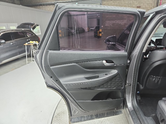 lotterental_225034359_mB39l_9.jpg