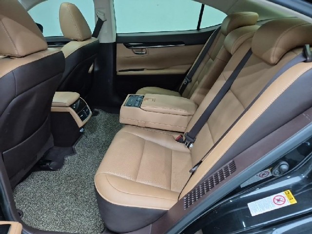 6091000468R12.jpg