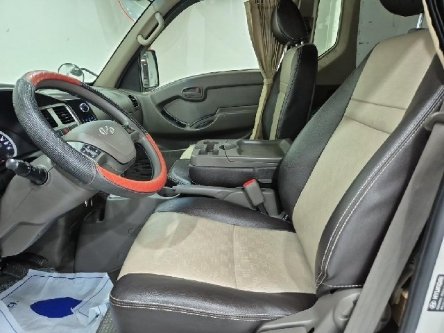 6081001065R10.jpg