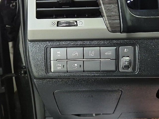 6031500694R16.jpg