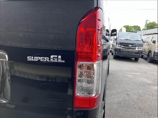 ce0330ffea9b761f710ac31f21db31c1.jpg