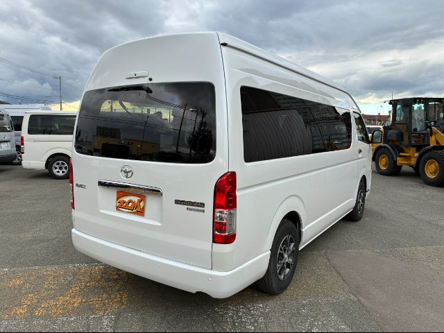 b550dc73cfa2170c9a4cc9ba046dd1c1.jpg