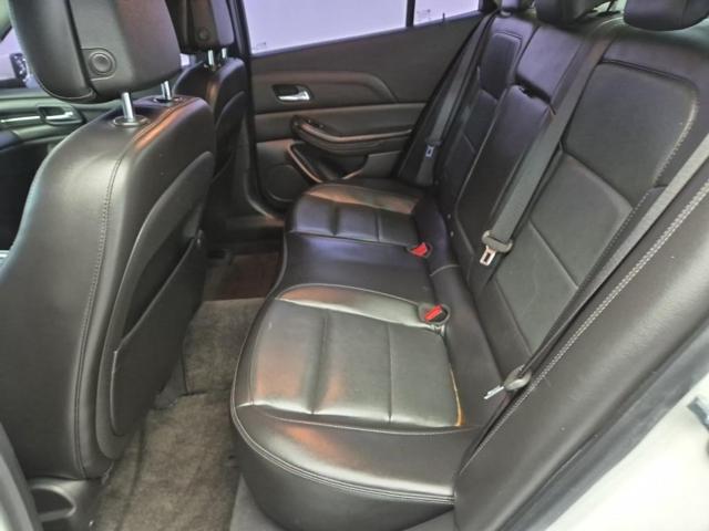 6051500765R12.jpg
