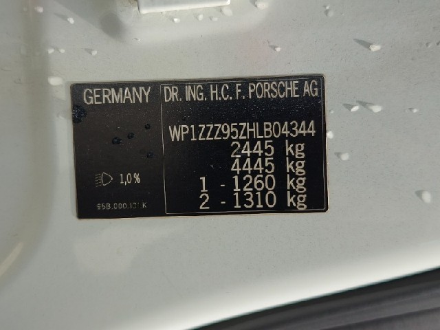 b25d8f5949b1619aabea30bbce68501e.jpeg