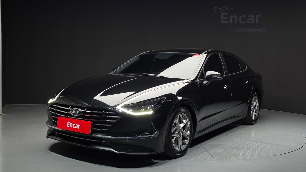 2021 Hyundai Sonata, photo 1 of 1