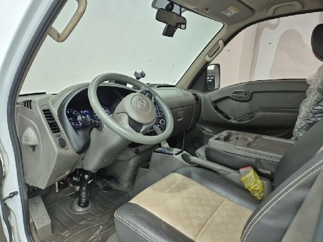 6081002261R6.jpg