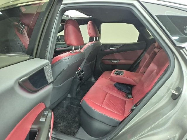 6081002134R12.jpg