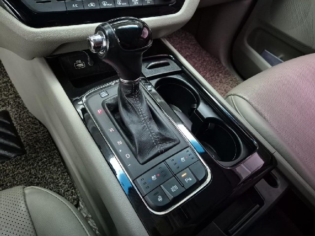 6041003012R8.jpg