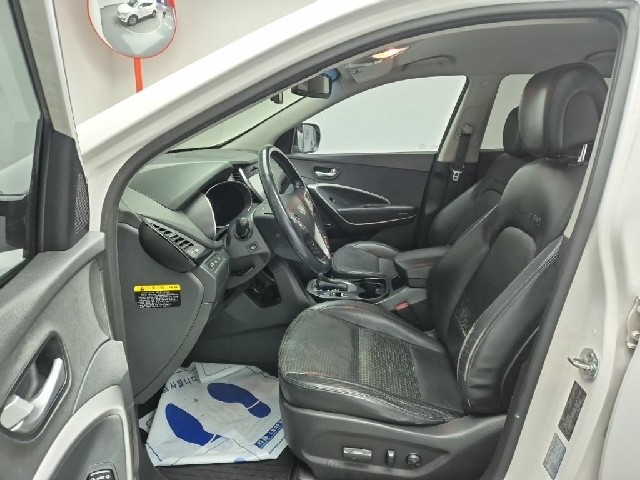 6051500032R11.jpg