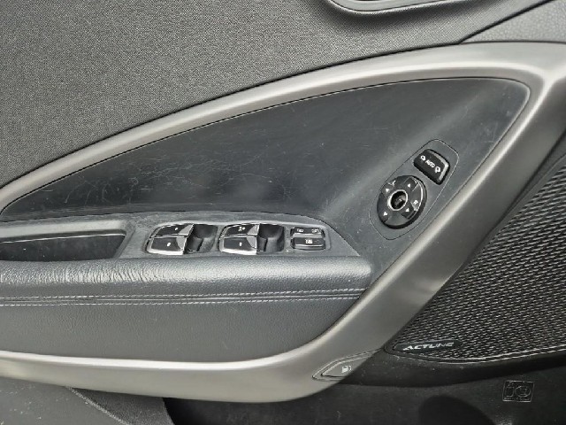 6051500032R18.jpg