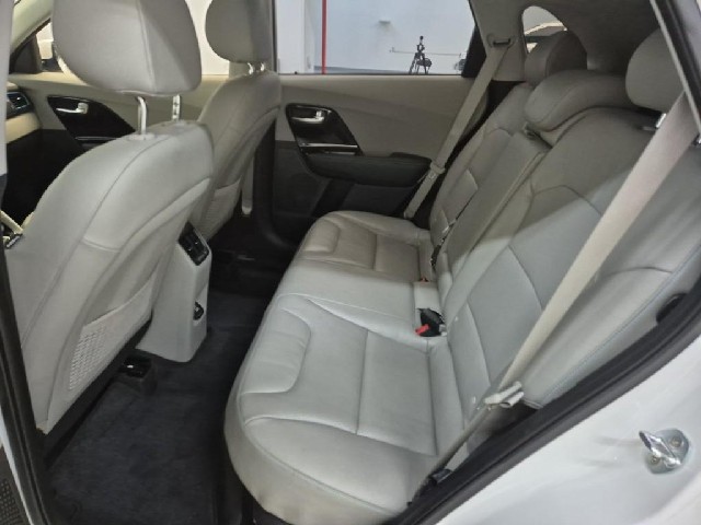 6081501408R12.jpg