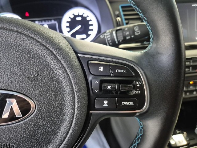 6081501408R15.jpg