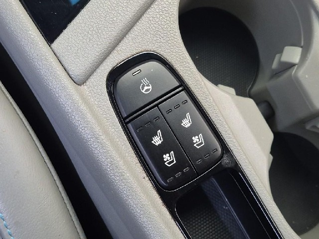 6081501408R17.jpg