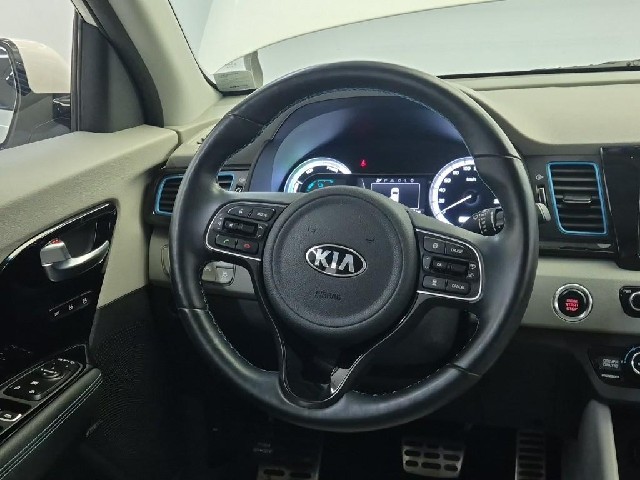 6081501408R9.jpg