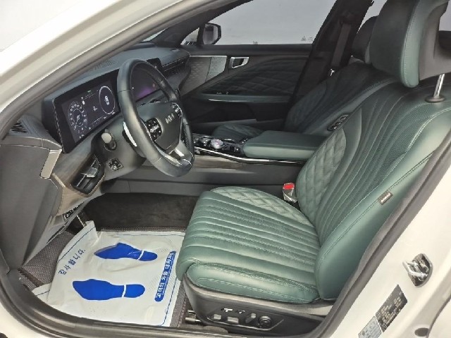 6081501384R11.jpg