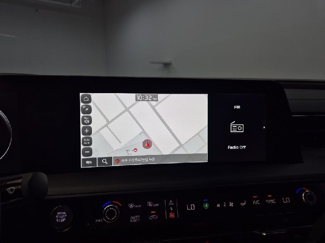 6081501384R13.jpg