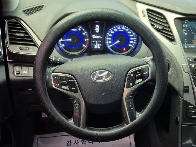 6081001738R9.jpg