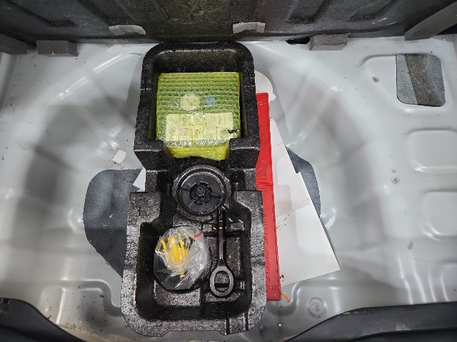 lotterental_101512913_LmEub_8.jpg