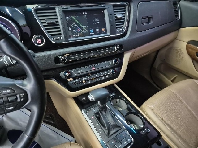 6011002864R10.jpg