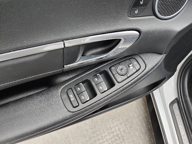 lotterental_144155347_6p8yM_9.jpg