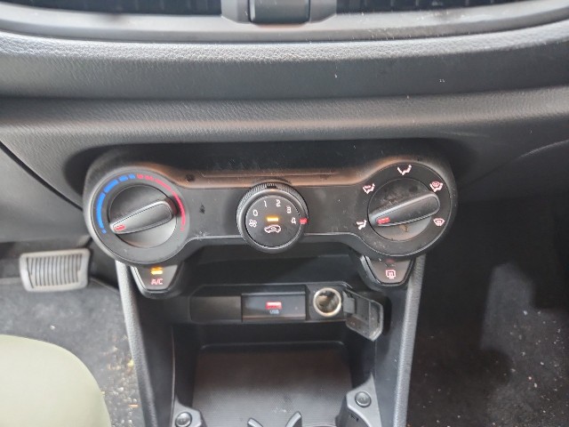 lotterental_162532576_Il1V9_7.jpg